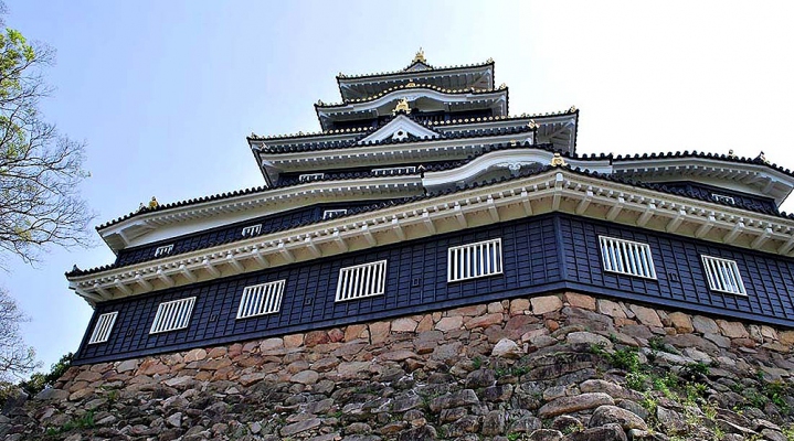 Замок Окаяма
