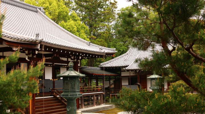 Храм Дайкаку-дзи