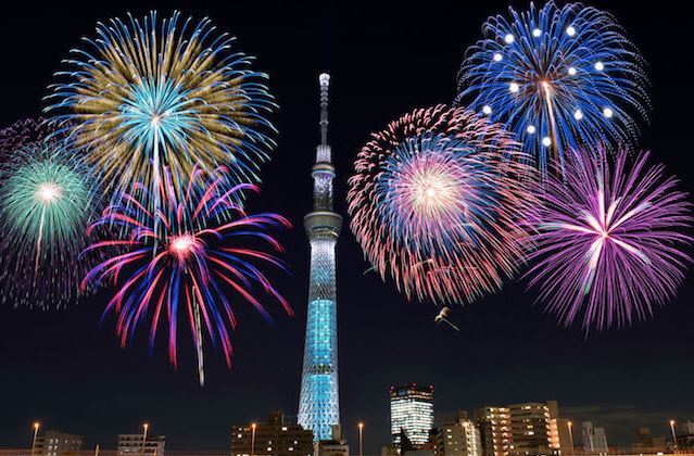 Все возможные словосочетания летом японии проходят крупные фестивали фейерверков